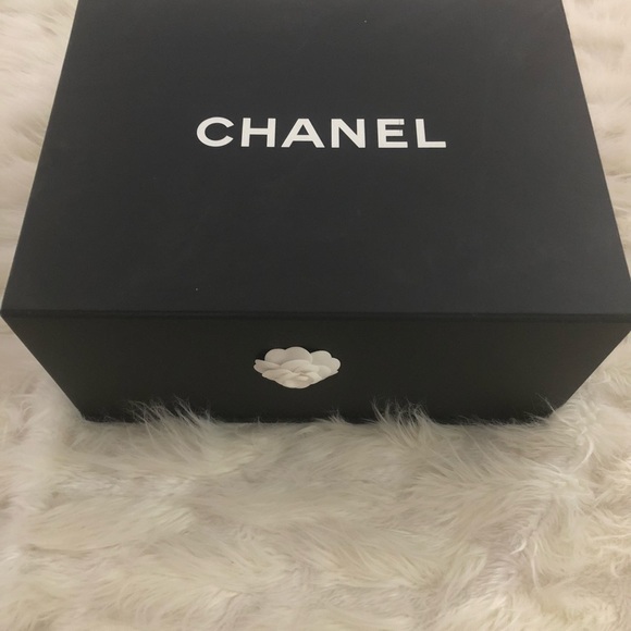 CHANEL Black Quilted Lambskin Leather Flap Handbag Original Iconic - Picture 9 of 9